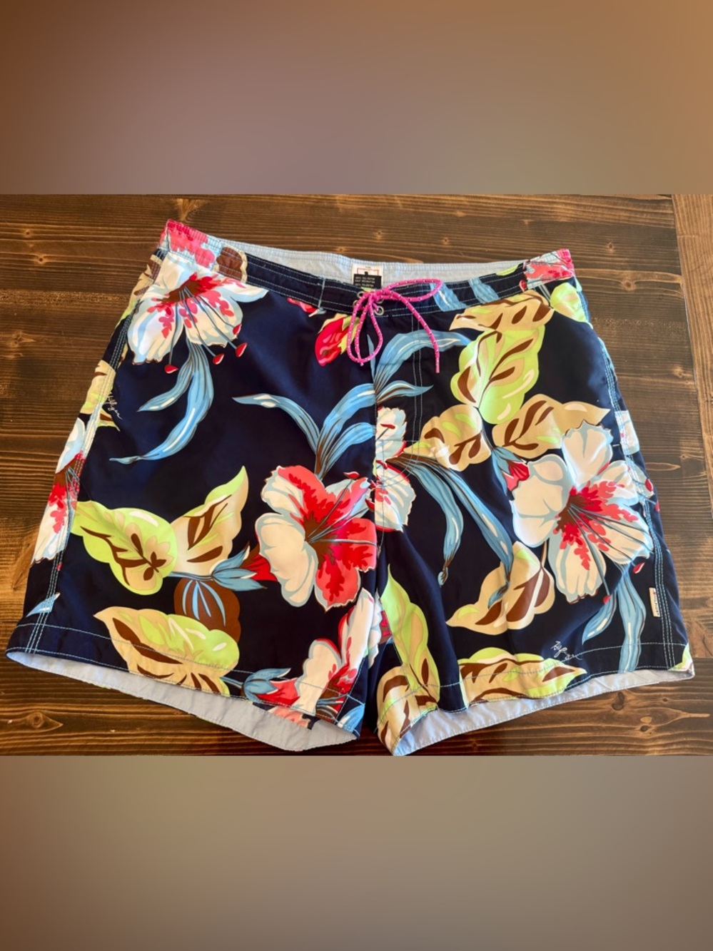 Tommy Hilfiger Men’s  Navy Tropical Swim Trunks Size‎ L